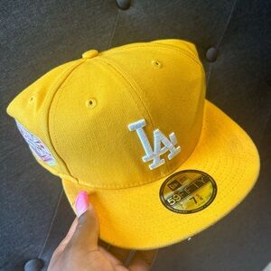 LA fitted cap